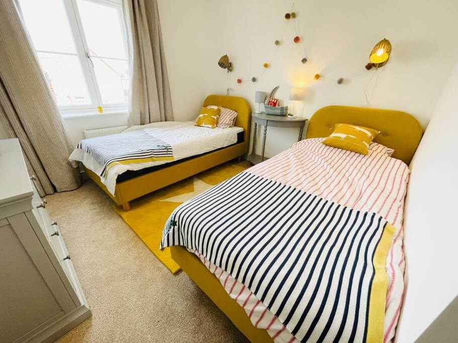 Stunning! Beautiful Contemporary Property In Holt, Norfolk Holt  Eksteriør billede