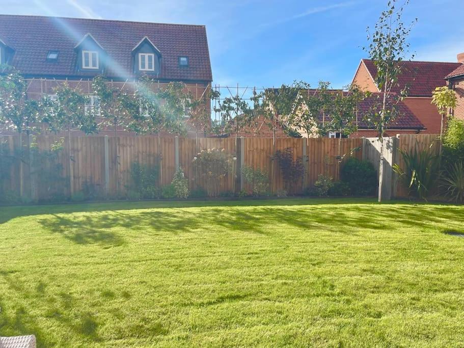 Stunning! Beautiful Contemporary Property In Holt, Norfolk Holt  Eksteriør billede