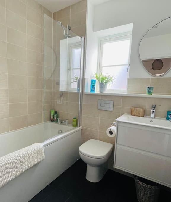 Stunning! Beautiful Contemporary Property In Holt, Norfolk Holt  Eksteriør billede